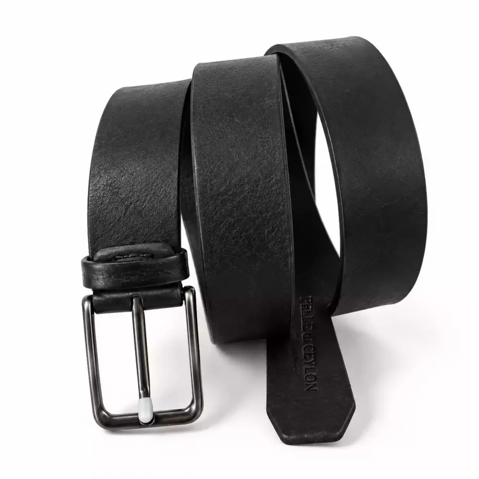 The Classic Buffalo Belt – Black Full-Grain Leather Belt (115cm